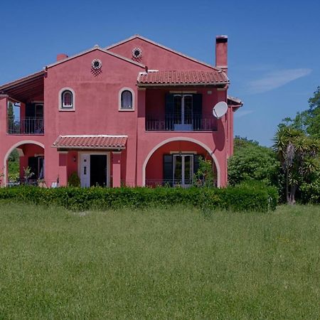 Villa Christina Gastouri  Buitenkant foto